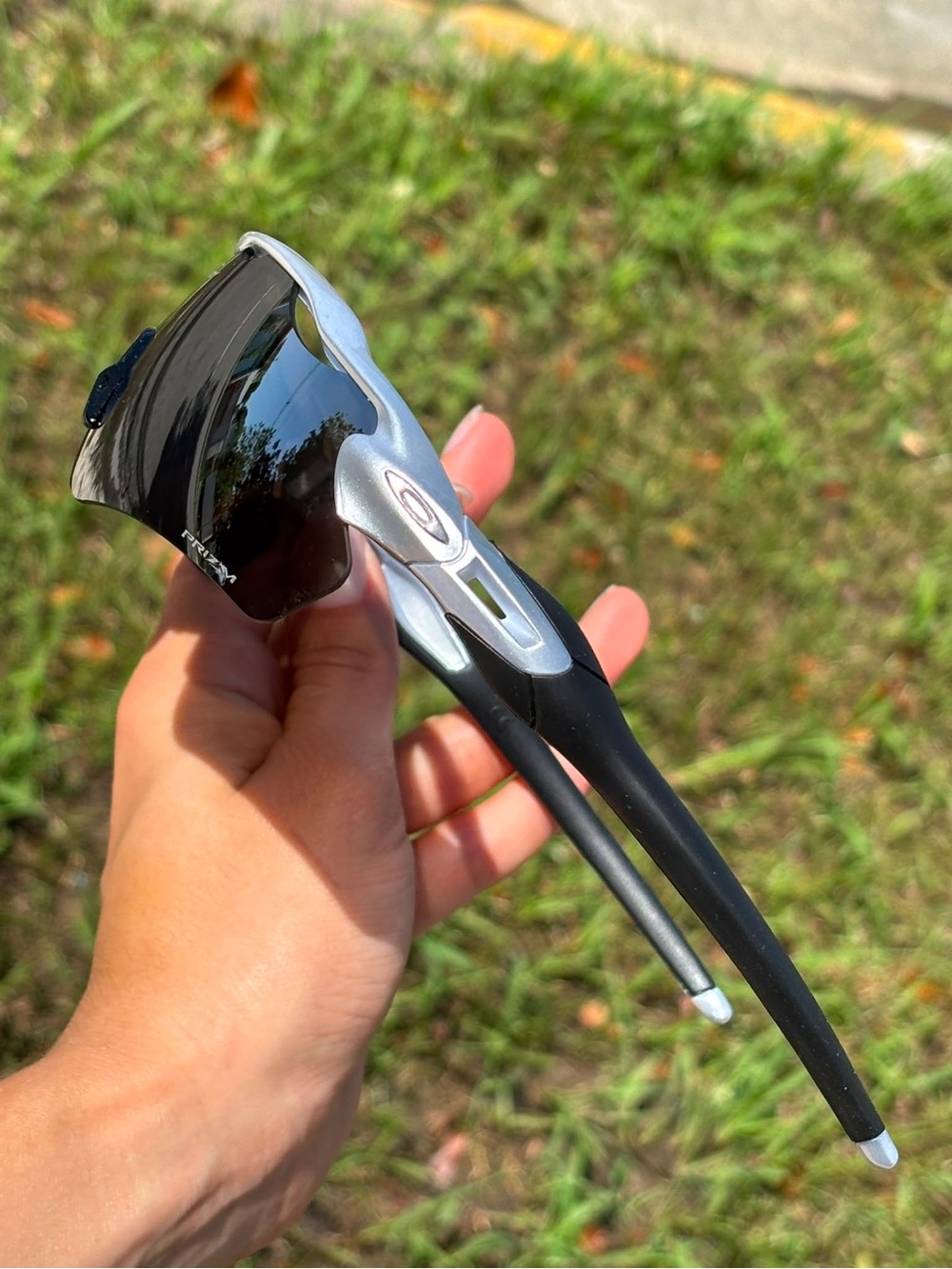 Oakley Radar Silver Frame Black